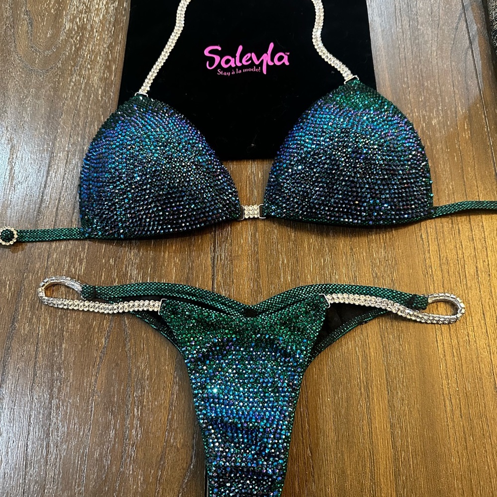 SOLD!!!  Saleyla Bikini Competition Suit. Size  small. Used in 1 competition